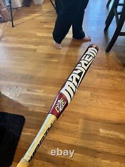 Worth Mayhem D2E 27oz USSSA Slowpitch Softball Bat Under 100 Hits On Bat