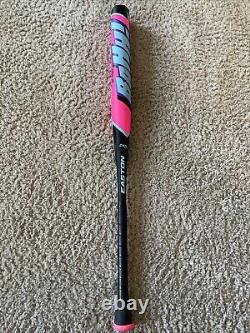 2022 Easton BAHH Comic Pink Fireflex USSSA Slowpitch Bat (26 Oz) SP22BAHL<br/> 	 <br/>

 Batte de slowpitch USSSA Easton BAHH Comic Pink Fireflex 2022 (26 Oz) SP22BAHL